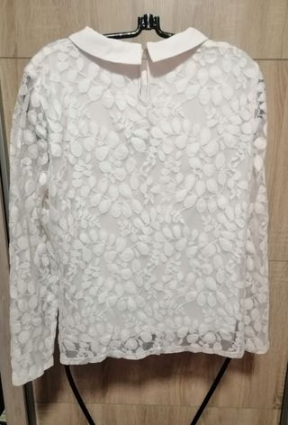 Blusita blanca Comma