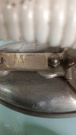 PLANCHA ELECTRICA JATA VINTAGE años  1950 SIGLO XX