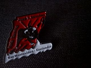 Pin PEÑA TAURINA BAR MONTEVIDEO SANTANDER 