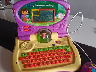 Ordenador infantil Dora la exploradora seminuevo.