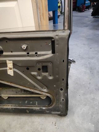 Puerta trasera mercedes w108