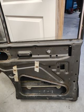 Puerta trasera mercedes w108