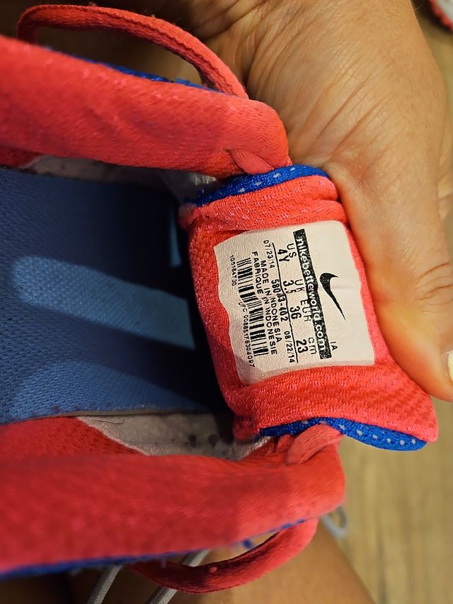 Playeros Nike mujer rosas y azules