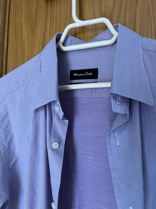 Camisa violeta