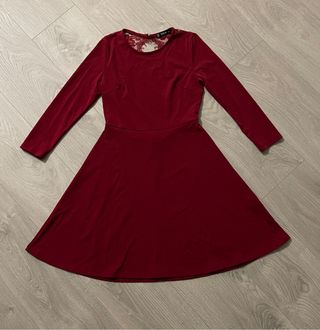 Vestido de fiesta con espalda descubierta