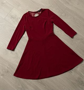 Vestido de fiesta con espalda descubierta