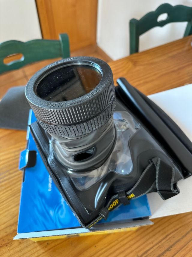 Dicapac carcasa submarina cámara digital