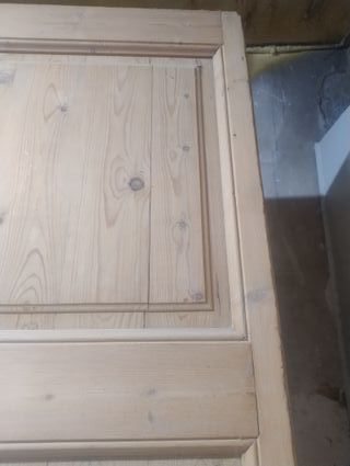 Puerta de pino maciza ideal cabecero de cama