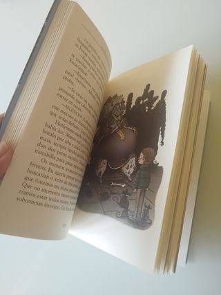 Escarlatina,a cociñeira defunta Libro en Gallego