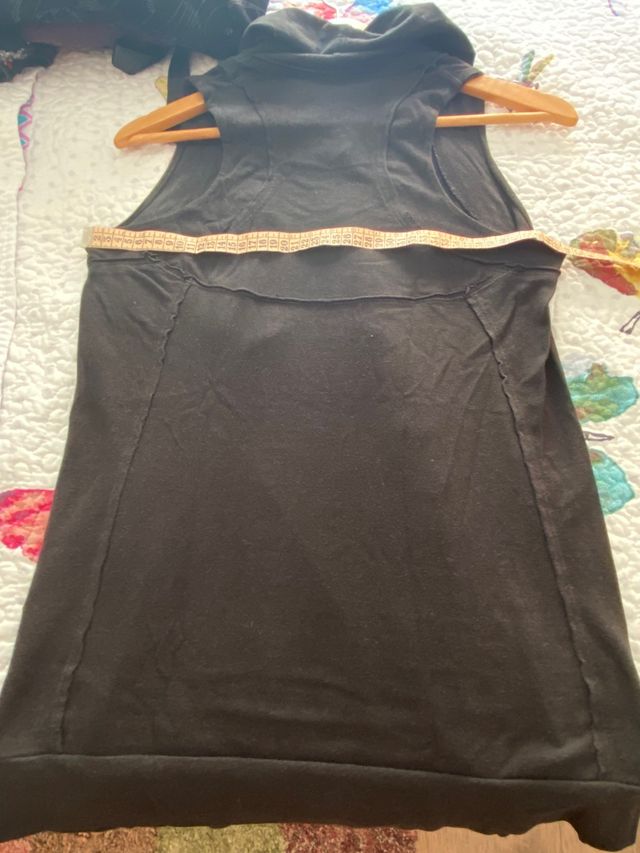 Camiseta desigual negra talla 40