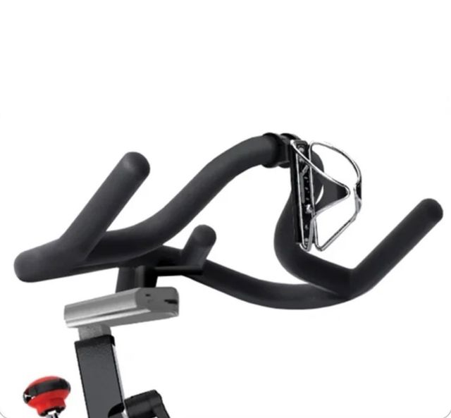 Bicicleta estática Matrix serie V profesional