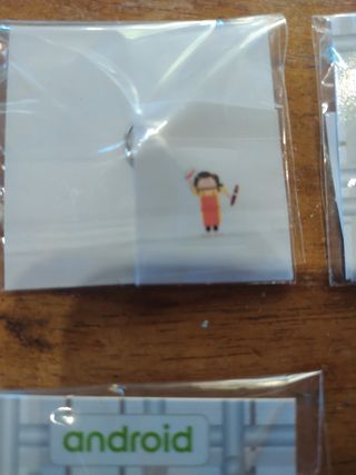 Lote de 16  pins android MWC 2018 no 4