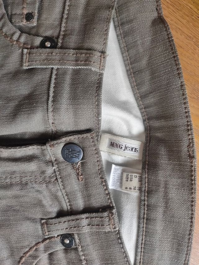 Lote 2 Vaqueros talla 38 Mango ,los dos