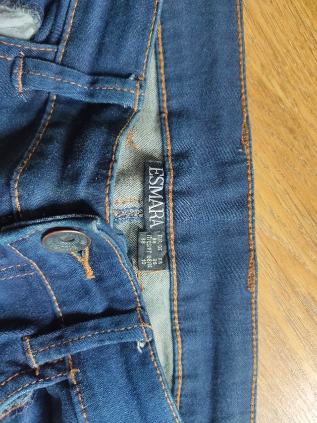 Lote 3 Vaqueros talla 38 x 5.70€ los tres.