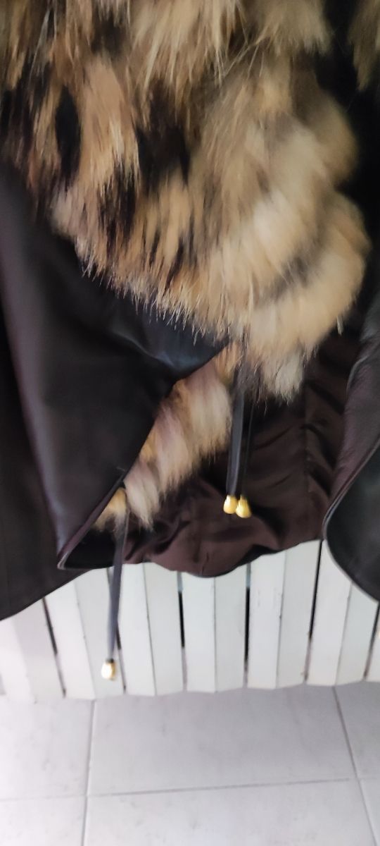 Giacca pelle vera artigianale.