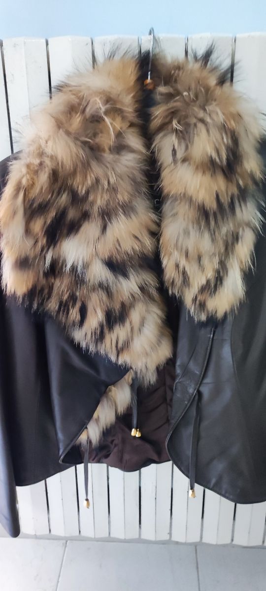 Giacca pelle vera artigianale.