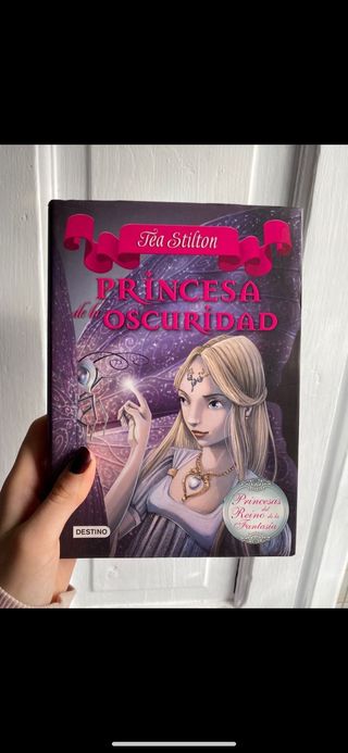 Tea Stilton: Princesas del Reino Fantasía