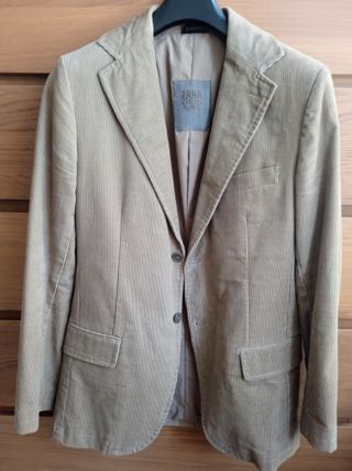 Americana pana hombre Zara. Color beige. Talla M. 