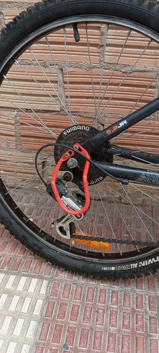 BICICLETA ROCKRIDER FiveTwo 5.2 Jr 24" negociable.