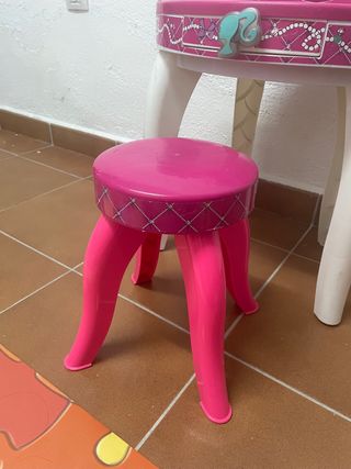 Tocador de Barbie para niña