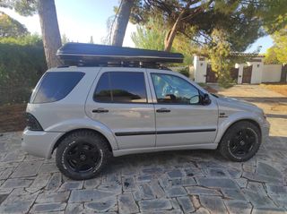 Mercedes-Benz Clase M 2001