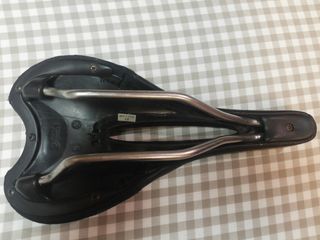 Sillin.Cambio por maillot de invierno talla L