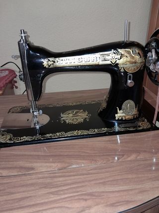Maquina de coser singer