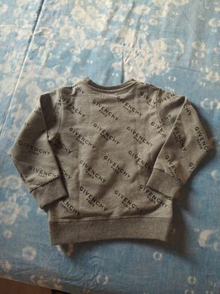 Felpa Givenchy 4 anni