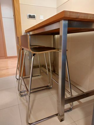 Taburete de madera para barra de cocina