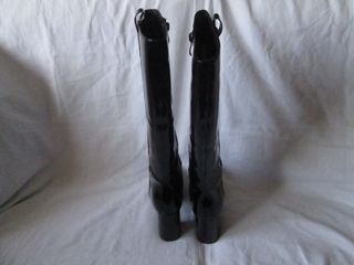 BOTAS ALTAS DE VINILO DE TACON NUMERO 39