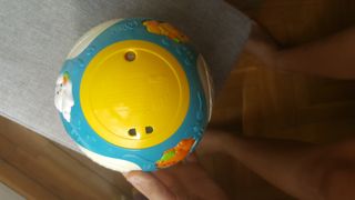 Jueguete bebe Bola con musica y luces. Marca Vtech