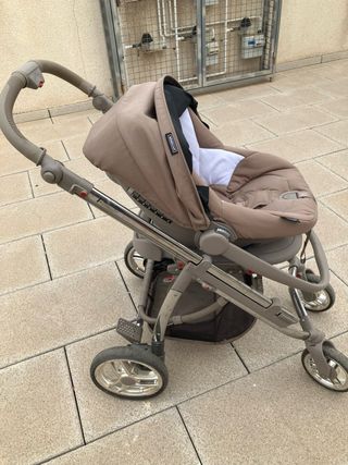 Carrito Bebé y complementos a juego