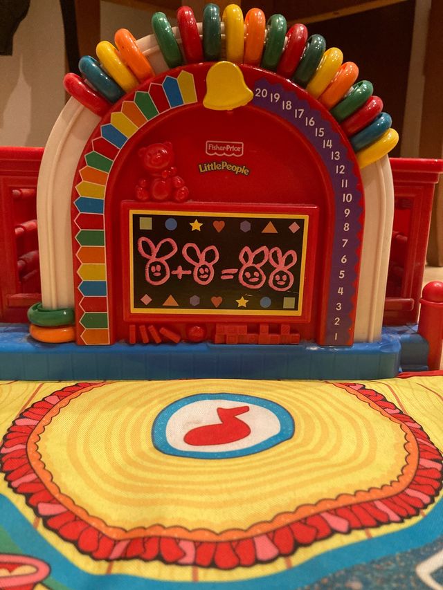escuela Fisher Price Little People