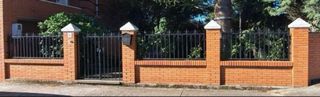 Puerta y valla de jardin