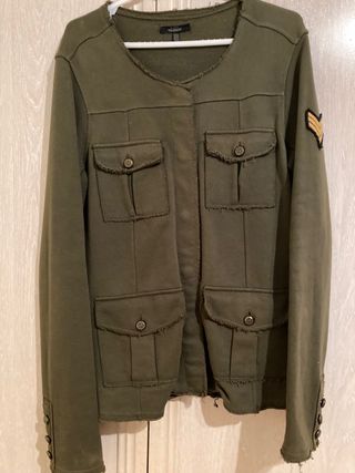 chaqueta militar