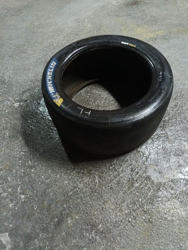 Neumático Fórmula 1,F1 team