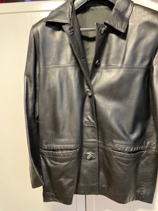 Chaqueta de cuero negra