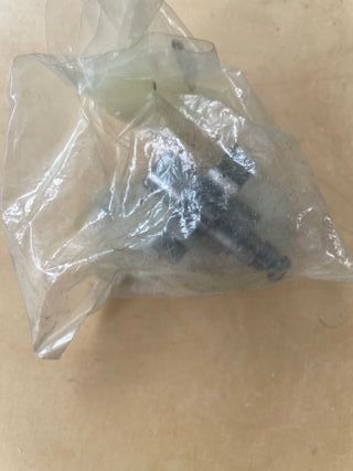 PIÑON BOMBA AGUA/ACEITE K100 K75 K1100 K1200