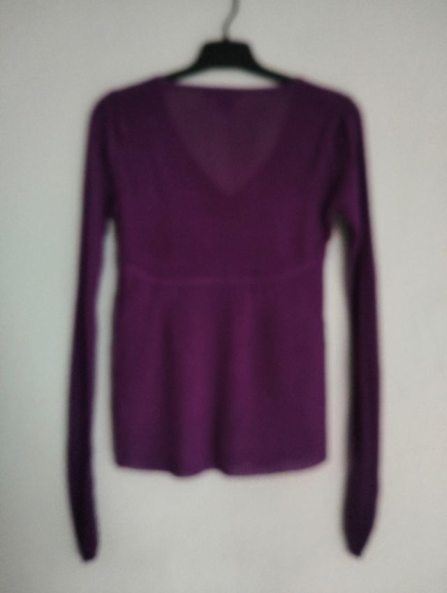 Jersey canalé semitransparente morado