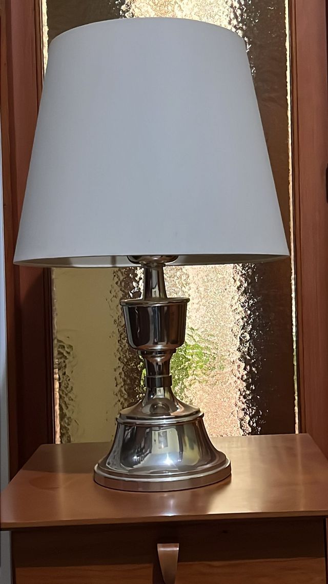 lampara de sobremesa, baño de plata silver 