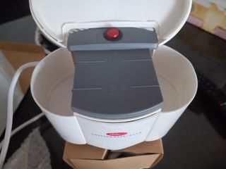 cafetera eléctrica. Nueva a estrenar