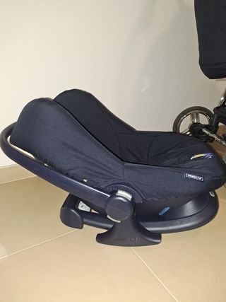 CARRO DE BEBÉ. TRIO BEBECAR