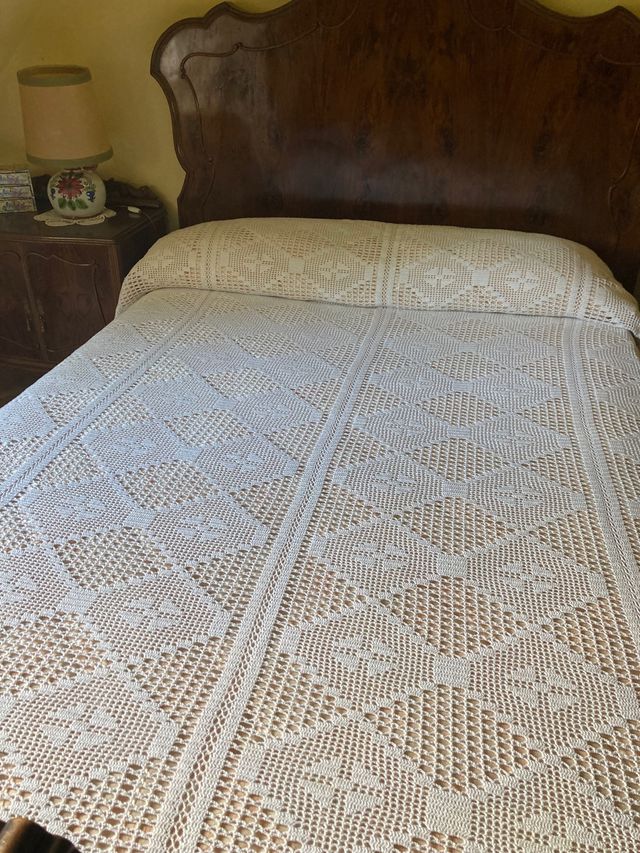 colcha ganchillo blanca matrimonio