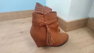 Botines con cuña