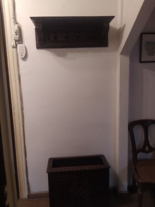 juego de paragüero y perchero de castaño a maño