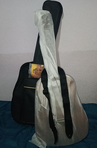 Guitarra electro acústica