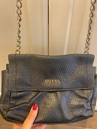 Bolso + cartera de cuero negro Guess
