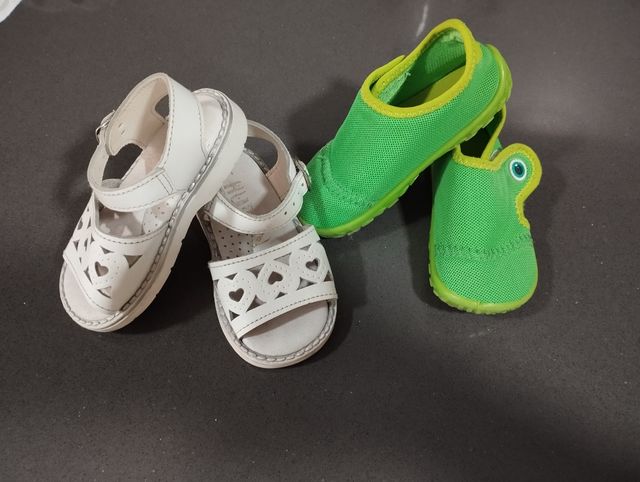 Lote sandalias verano niña