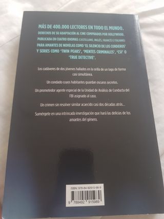 Libro Los crimenes azules