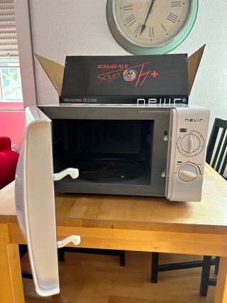 Microondas Nevir NVR-6140 M